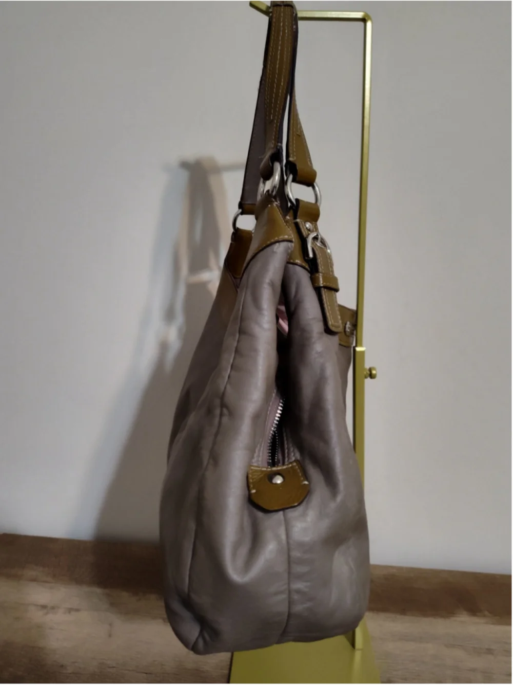 Women's Coach Hobo Bag One Size Grey and Olive Leather